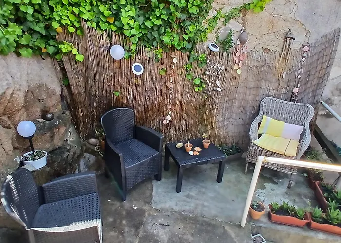 Regio Kitchen & Garden