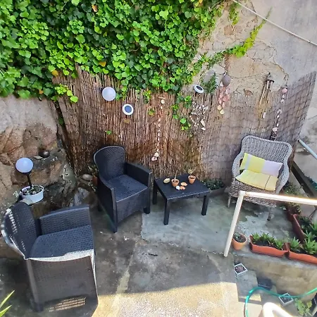 Regio Kitchen & Garden